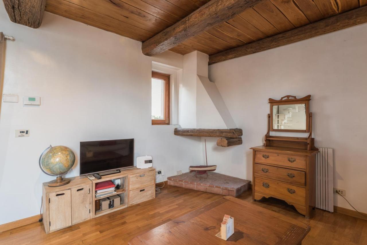 Cozy Wooden Apt In Piazza Navona Apartment Roma Ngoại thất bức ảnh